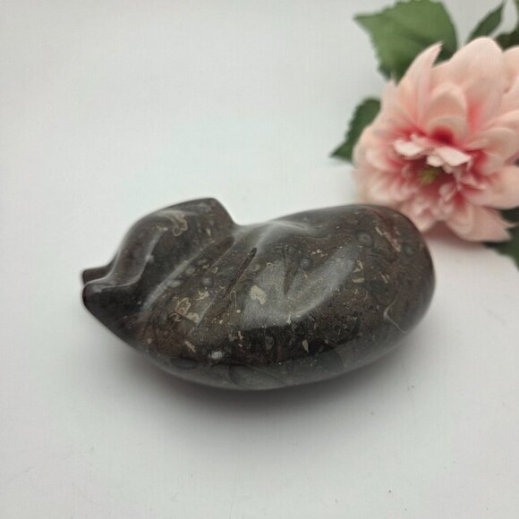 Black Sleeping Cat Kitty Natural Carved Fossil Stone Pakistan - Picture 4 of 12